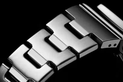 Casio G-SHOCK GM-2110D-2AER